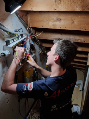 Electrician in Leamington-Spa